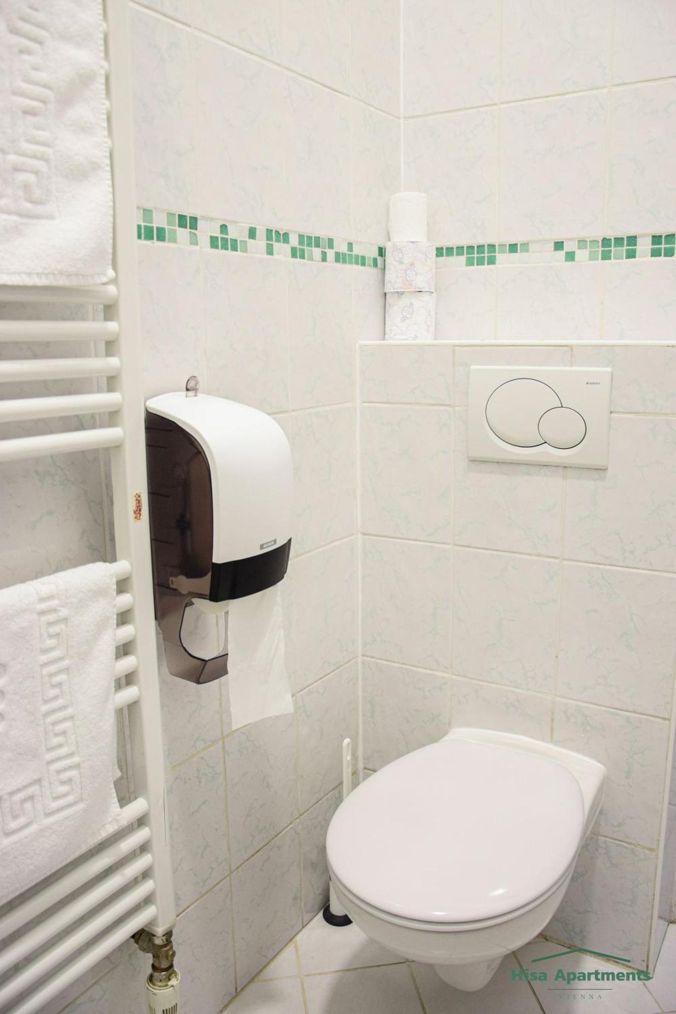 Hisa Apartments Виена Екстериор снимка