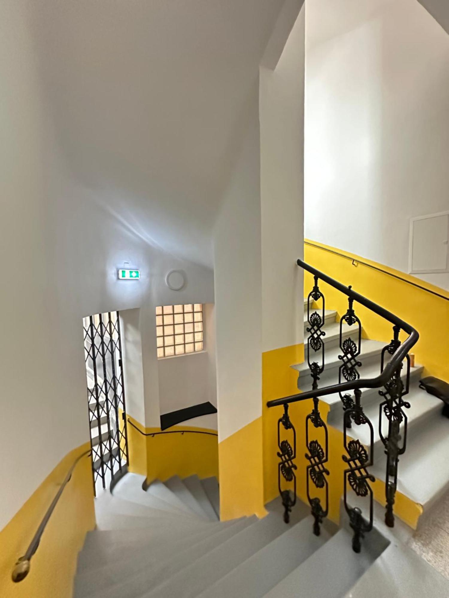 Hisa Apartments Виена Екстериор снимка